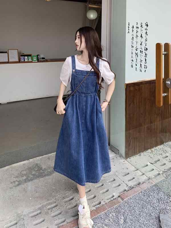 ワンピース レディース デニム 背中開き 高見え ノースリーブ Aライン ミモレ丈 ロング丈 ウエスト切り替え ブルー 綿 コットン おしゃれ かわいい カジュアル 春夏