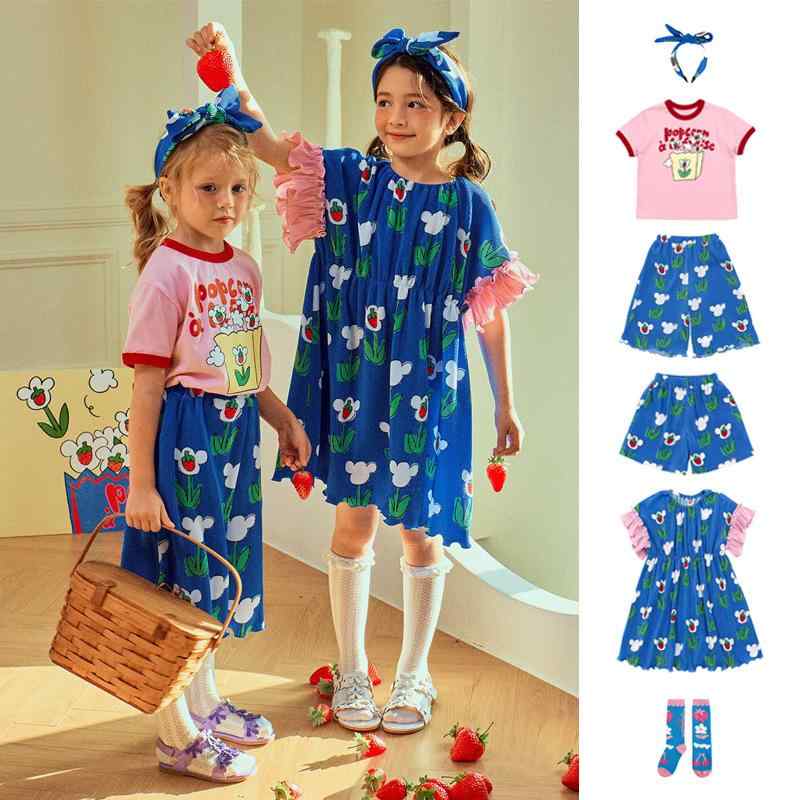 ワンピース キッズ 女の子 子供服 2点 セットアップ 半袖 Tシャツ ショートパンツ 夏 苺 イチゴ 花柄 褶皱 ギャザー ブルー ピンク ポリエステル 薄手 かわいい 公園着 普段着