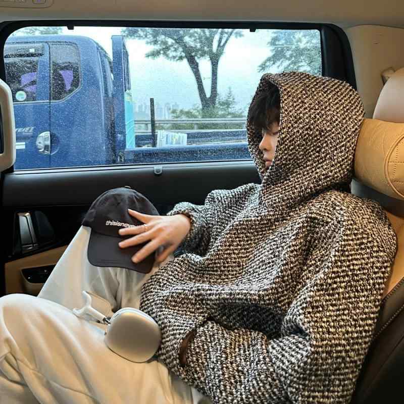 ・スタイル: ストリート・対象: メンズ・カテゴリ: スウェット・袖丈: 長袖・ネックライン: 襟なし・柄: 無地・特徴: フード付き, プルオーバー・フィット: ゆったり・素材: ポリエステル100%・重さ: 約180g-250g・色: 画像色・サイズ: M, L, XL, XXL, XXXL・ポケット: サイドポケット