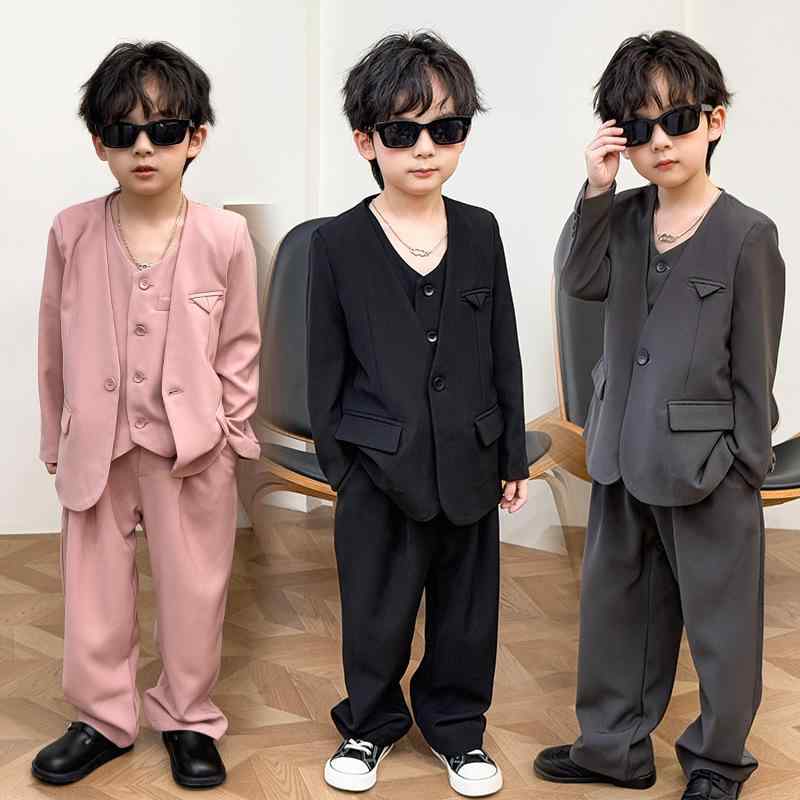 子供用スーツ 男の子 フォーマル 4点セット(ジャケット ベスト パンツ Tシャツ) 入園式 卒園式 結婚式 発表会 七五三 春秋 綿80% 90 100 11...