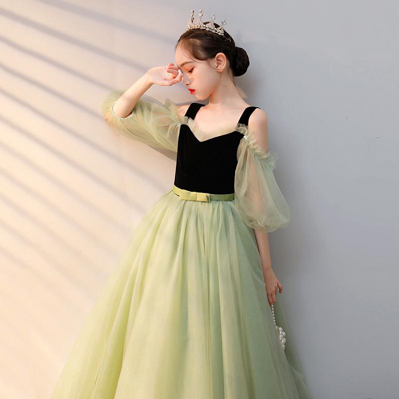 ・商品カテゴリ: 子供用フォーマルドレス・対象年齢: 3～8歳 (100～140cm)・対象: 女児・素材: 化学繊維混紡、ポリエステル・生地: 網状・スタイル: プリンセス・色: 画像色・サイズ: 100, 110, 120, 130, 140, 150, 160, 170cm・主素材: ポリエステル50%・裏地: ポリエステル40%・安全レベル: B類