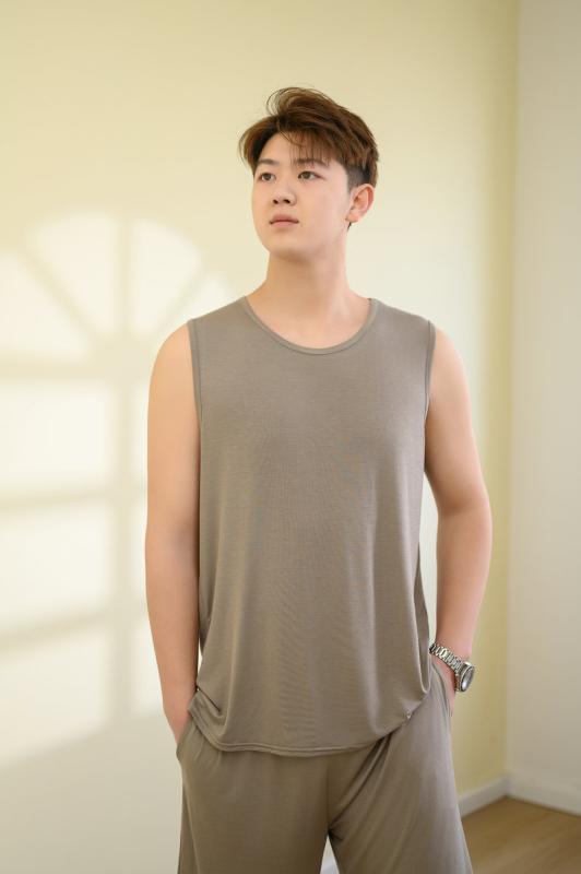 タンクトップ メンズ 男性用 モダール ノースリーブ Tシャツ インナー ラウンドネック スポーツ 運動着 部屋着 ルームウェア 大きいサイズ ゆったり 接触冷感 薄手 春夏 無地 アスレジャー