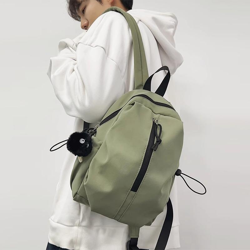 Rakuten - リュックサック キッズ 子供 学生 遠足 旅行 軽量 ナイロン iPad タブレット 収納可能 小さめ ベージュ ブラック グリーン ワインレッド