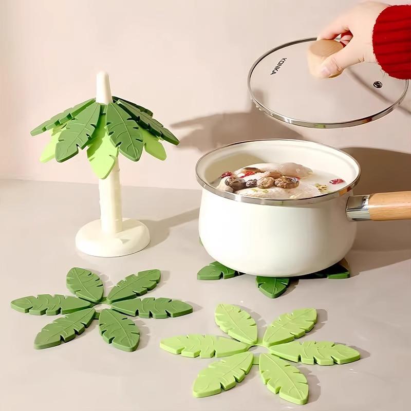 鍋敷き シリコン製 5枚セット 葉っぱ型 レッド + グリーン 耐熱 厚手 コースター キッチン用品