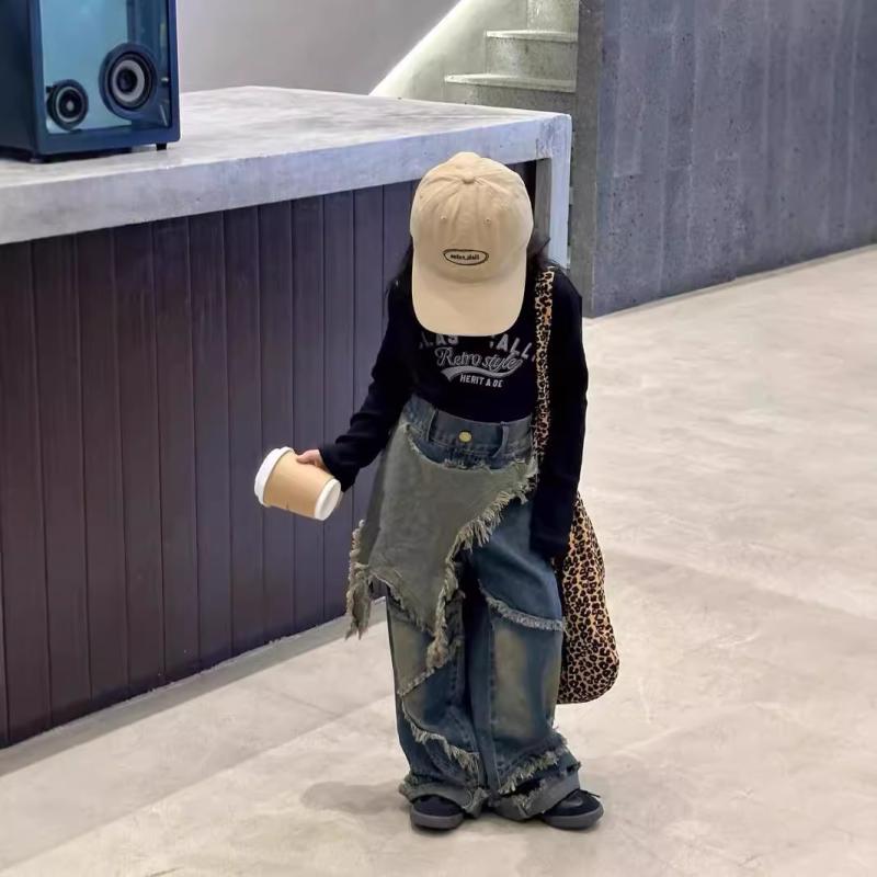 ・対象: 女の子・スタイル: 韓国・セット内容: パンツ、トップス・セット数: 2点・対象年齢: 3～8歳・身長: 100～140cm・パンツ丈: 長ズボン・生地加工: 酵素洗い・厚さ: 普通・実写有無: モデルあり・生地名: 綿・主素材:...