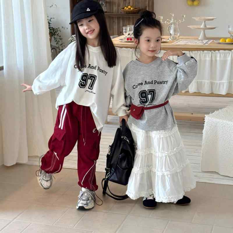 キッズ スウェットシャツ ガールズ 子供服 長袖 Vネック プルオーバー トップス 97ロゴプリント コット..