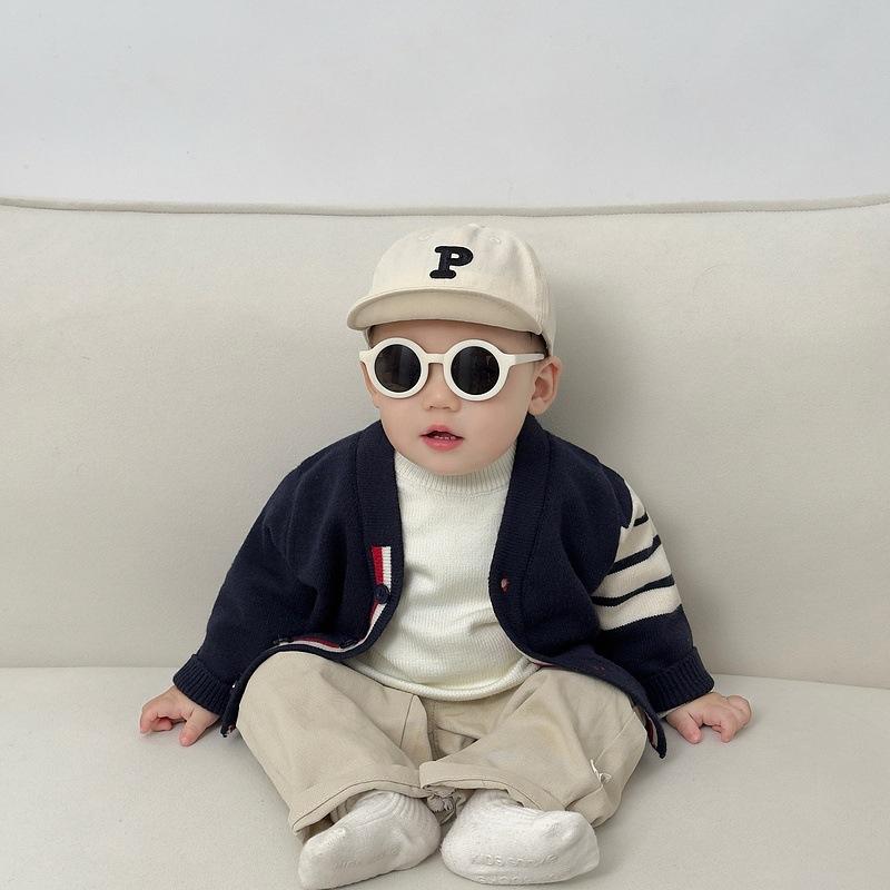 ニット 子供服 男の子 ニットカーディガン 春秋 ベビー キッズ Vネック トップス 長袖 無地 73 80 90 100 110cm グレー ベージュ 紺 リブニット やわらかい