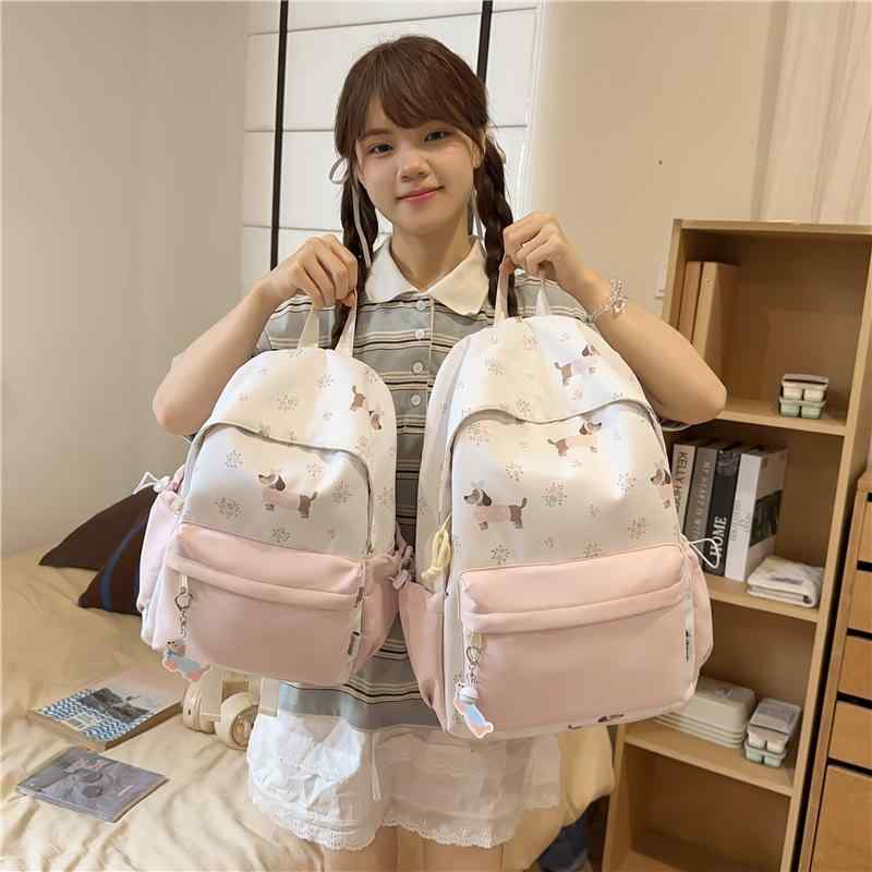 リュック キッズ カピバラ 子供 小学生 かわいい 動物 アニマル 大容量 通学 遠足 旅行 軽量 撥水 ナイロン ブラック グレー ピンク系(4.0)