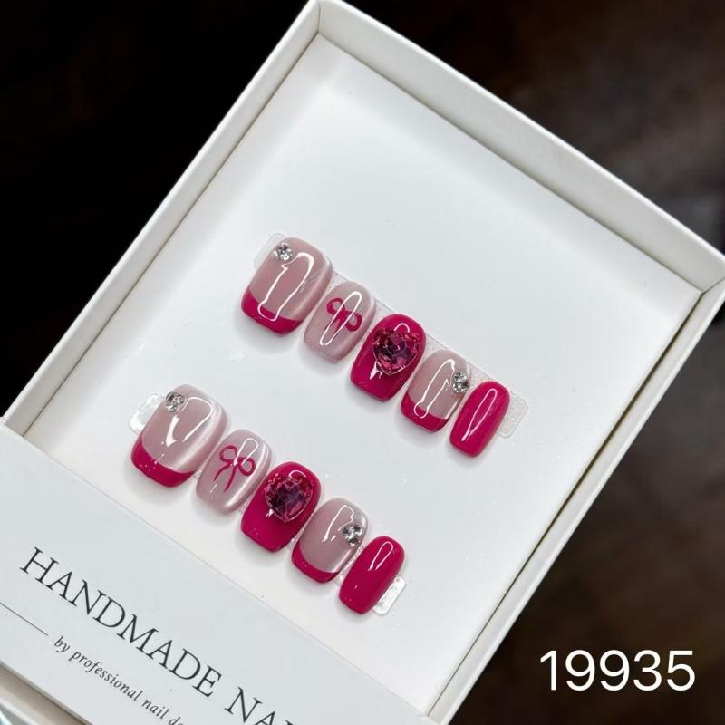 付け爪 美甲 ネイルチップ ハンドメイド デコチップ ワンカラー レトロ かわいい ガーリー フレンチ シンプル 欧米風 韓国風 クロス バラ 苺 マーブル柄 レモン 花柄 ハート シェル ピーチ バタフライ チェック ヒョウ柄 牛柄 スター キャンディ(4)