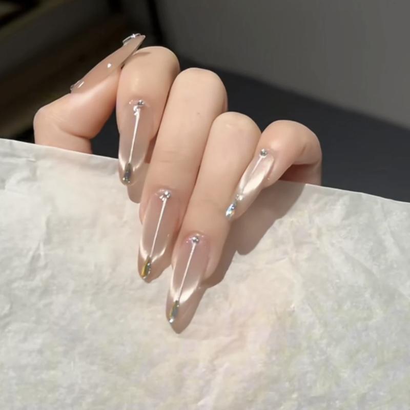 つけ爪 レディース 春 猫目石風 水滴 ジルコニア デコレーション ショートオーバル ネイルチップ 貼るだけ おしゃれ かわいい ギャル 普段使い