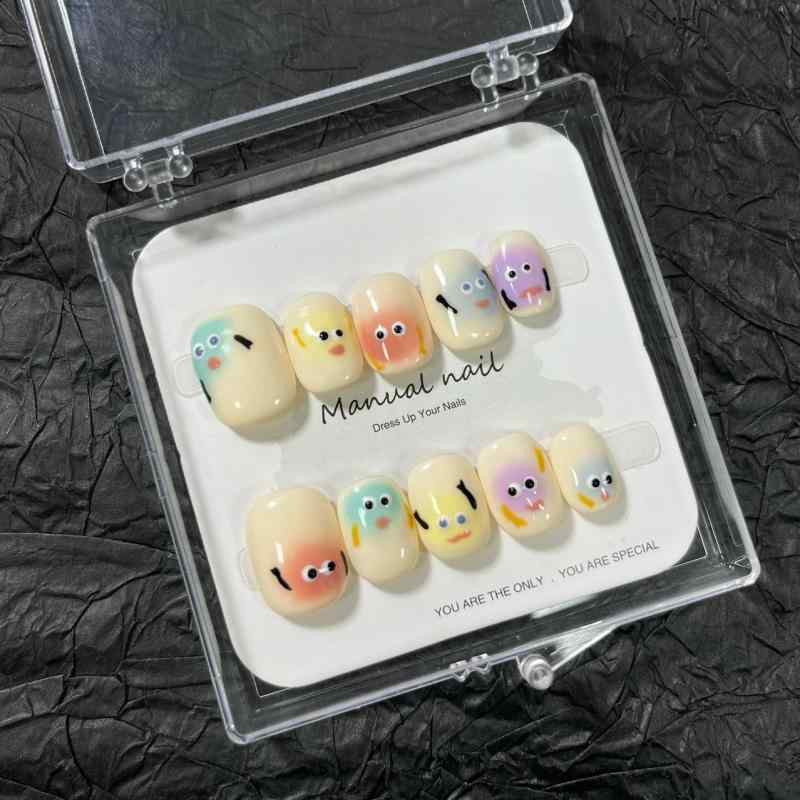 ネイルチップ レディース メンズ キッズ かわいい カートゥーン 短い ラウンド型 着脱式 付け爪 十字架 ローズ 郁金香 花柄 いちご レモン 愛心 貝殻 桃 猫 猫爪 蝶々 蝶 星 星空 ヒョウ柄 豹紋 格子柄 牛柄 キャンディ