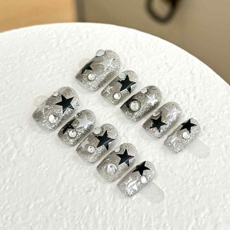 ネイルチップ レディース キッズ シルバー 星柄 ショート かわいい 付け爪 取り外し可能 シンプル ジェルネイル 光沢