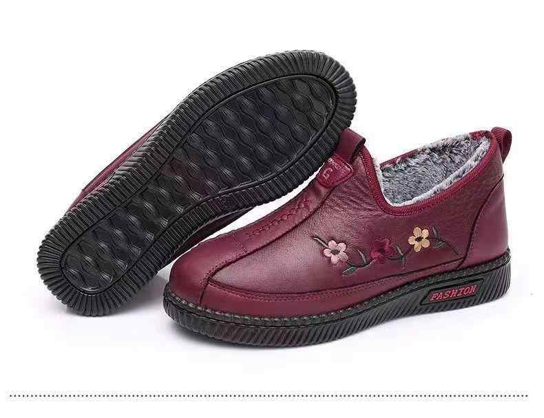 靴 レディース 婦人靴 スノーブーツ 裏起毛 あったか 防寒 ラウンドトゥ ローヒール スリッポン ぺたんこ靴 カジュアル 歩きやすい 滑り止め 秋冬 赤 黒(4.0)