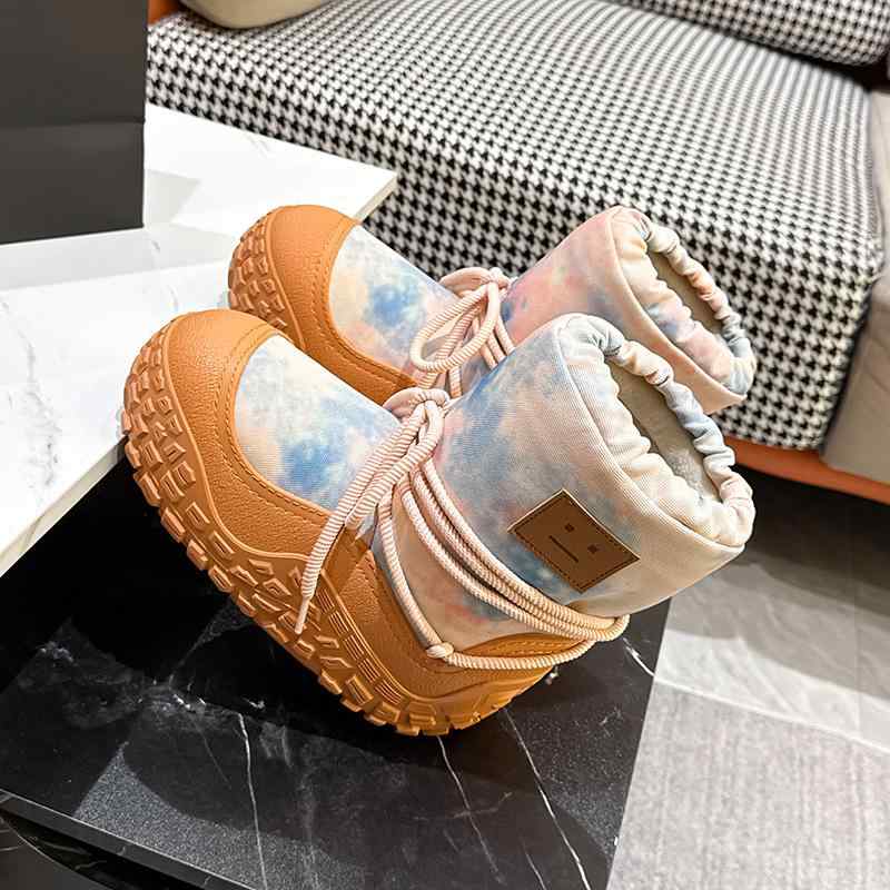 雪地靴 レディース 防水 防滑 防寒 厚底 スノーブーツ 暖か 中筒丈 ミドル丈 あったか 秋冬 ブラック 黒 アイボリー