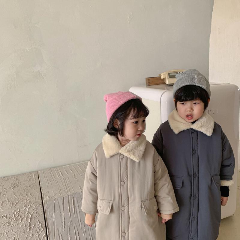 Rakuten - 子供用綿入りジャケット 中綿コート キッズ 男女兼用 フェイクファー 裏起毛 厚手 防寒 アウター 80cm 90cm 100cm 110cm 120cm 130cm 140cm 150cm