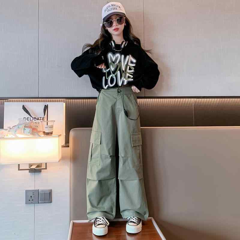 子供用パンツスーツ ガールズ 上下セット 長袖トップス ワークパンツ 2点セット 女の子 春秋 普段着 韓国風 おしゃれ かわいい 120cm 130cm 140cm 150cm 160cm 170cm 部屋着