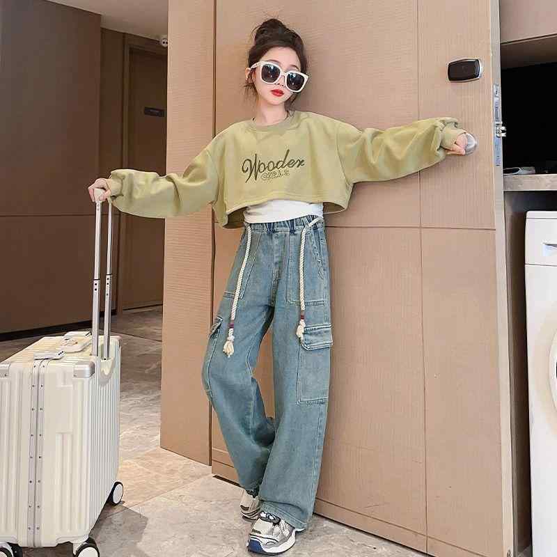 ・カテゴリ: 子供用セットアップ・対象: ガールズ・スタイル: 韓国風・セット内容: パンツ、トップス・袖丈: 長袖・パンツ丈: 長ズボン・生地: 綿・生地加工: 柔らかい・厚さ: 普通・柄: 無地・素材: 綿85%・安全レベル: Bクラス・トップスタイプ: プルオーバー・色: 杏色トップス+ベスト, カーキ色トップス+ベスト, デニムパンツ, 杏色トップス+ベスト+デニムパンツ, カーキ色トップス+ベスト+デニムパンツ・対応身長: 120cm, 130cm, 140cm, 150cm, 160cm, 170cm