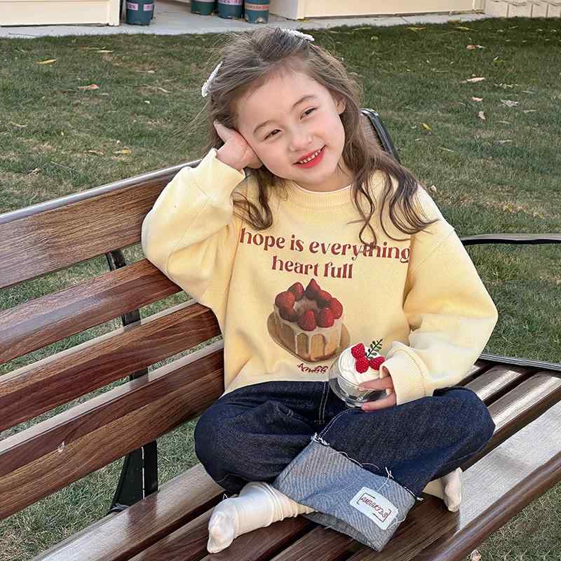 Other - 子供用トレーナー 女の子 かわいい系 長袖トップス 春物 韓国風 ゆったりシルエット カットソー 綿混 ピンク 赤 白 灰色 黄色 花灰色 90cm 100cm 110cm 120cm 130cm 140cm 150cm 160cm 170cm