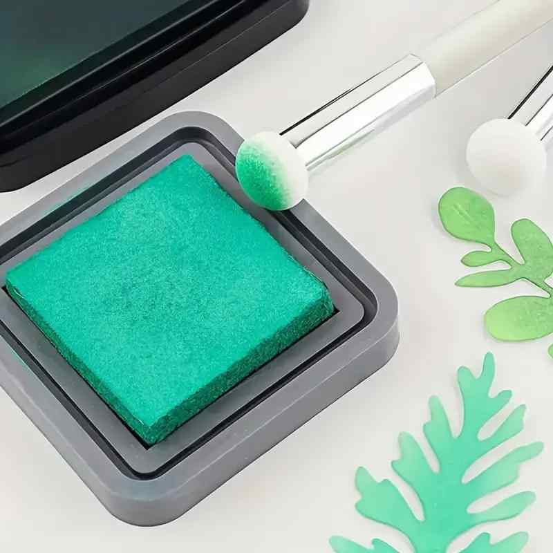 メイクブラシ 4本セット コンシーラーブラシ スポンジブラシ 化粧ブラシ ピンク系 短柄