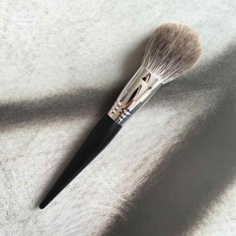 メイクブラシ レディース ブルーフォックス 灰リス 散粉ブラシ チークブラシ フェイスブラシ コスメブ..