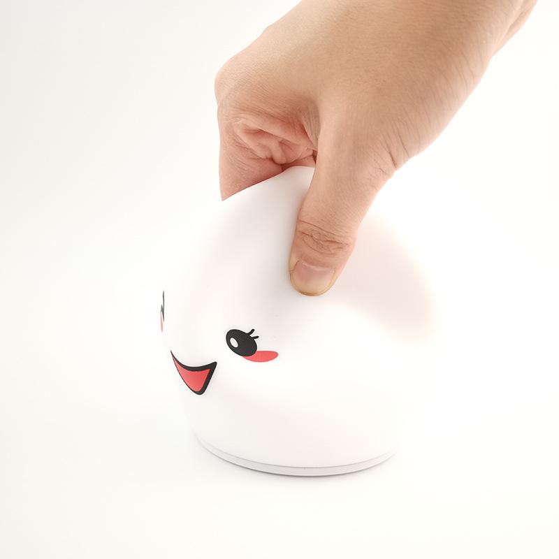 ライト キッズ シリコン製 桃 ベッドサイド 授乳用 雰囲気作り 置き型 タッチセンサー式 7色 変換 かわ..