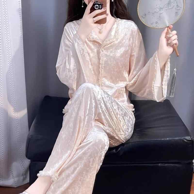 Rakuten - パジャマ レディース 長袖長ズボン 上下セット 秋冬 仙女風 プリンセス風 ベルベット ルームウェア 部屋着 寝間着 リラックスウェア あったか 暖かい 厚手 快適