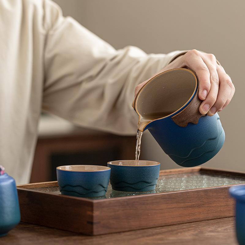 茶器 アウトドア 旅行用 ポータブル 茶器セット ティーポット 湯呑み 陶瓷 陶器 コンパクト 復古風 ギフト 記念品