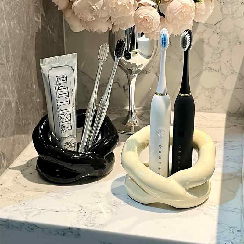 歯ブラシスタンド カップル 浴室 歯磨き粉 歯ブラシ置き 飾り 収納 陶器製 ドライフラワー メイクブラ..