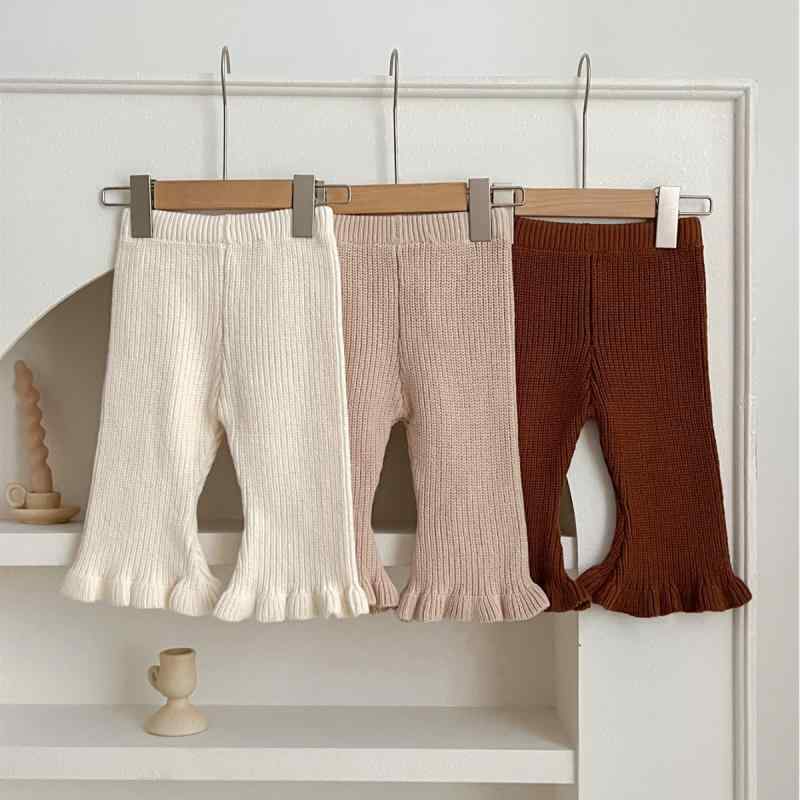 子供用パンツ 女の赤ちゃん 綿 ニット ロングパンツ かわいいフリル 裾フレアパンツ 秋冬 乳白色 コーヒー色 カーキ色 伸縮性 通園 普段使い