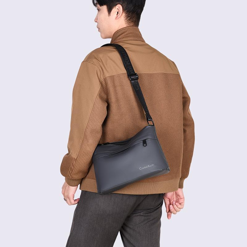 メンズ ショルダーバッグ 男性用 斜めがけ 鞄 防水 PU レザー 大容量 無地 黒 ブラック グレー 緑 グリーン