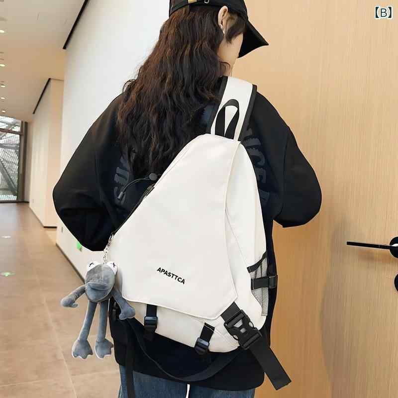 バッグ メンズ ショルダーバッグ 防水 耐摩耗性 ナイロン 黒 白 ストリート カジュ...