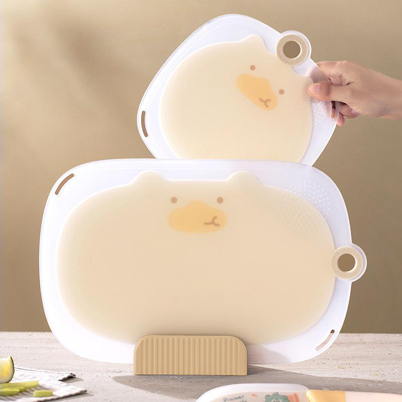 まな板 レディース メンズ プラスチック製 カッティングボード 抗菌 ミニサイズ 円形 家庭用 フルーツ ..