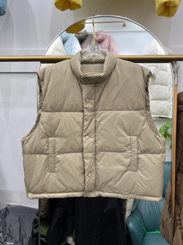 ダウンベスト レディース ショート丈 スタンドカラー 2024 秋冬 新作 軽量 通勤 韓国風 ホワイトダックダウン 羽毛 チョッキ ゆったり ミドル丈 重ね着 アウター カジュアル 日韓スタイル