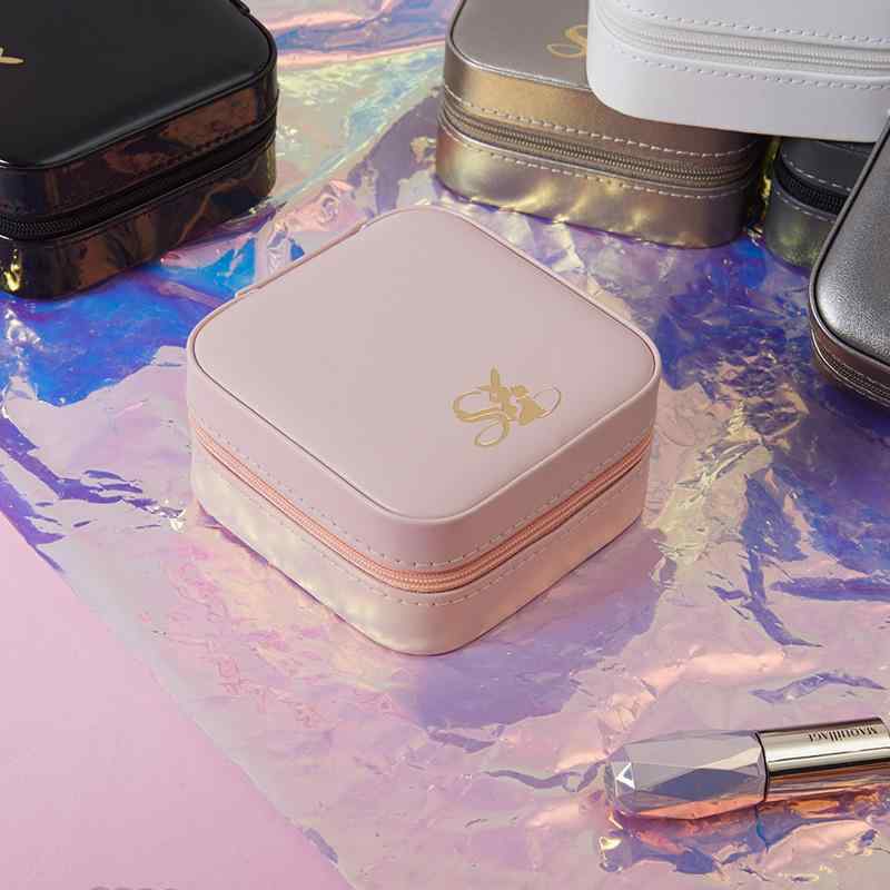 ジュエリーボックス レディース ネックレス ピアス アクセサリー 収納ケース 携帯用 トラベル 旅行 レザー風 ホワイト