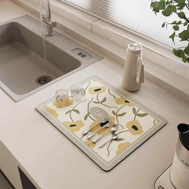 キッチンマット 珪藻土 ソフトマット 吸水マット 洗面台マット 食器乾燥マット 断熱コースター ポリエ..