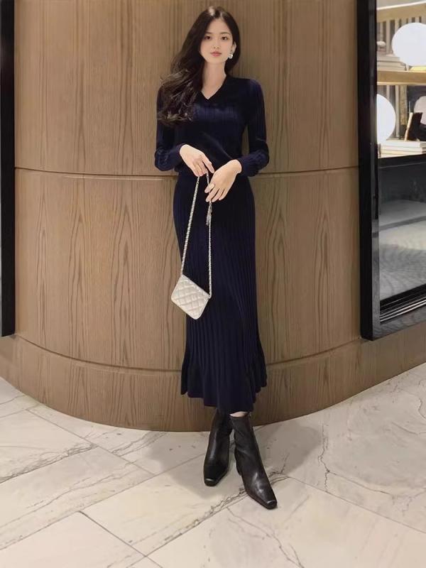 ワンピース レディース Vネック 長袖 秋冬 ニット ロング丈 高腰 紺色 ネイビー系 ポリエステル 毛糸 ..