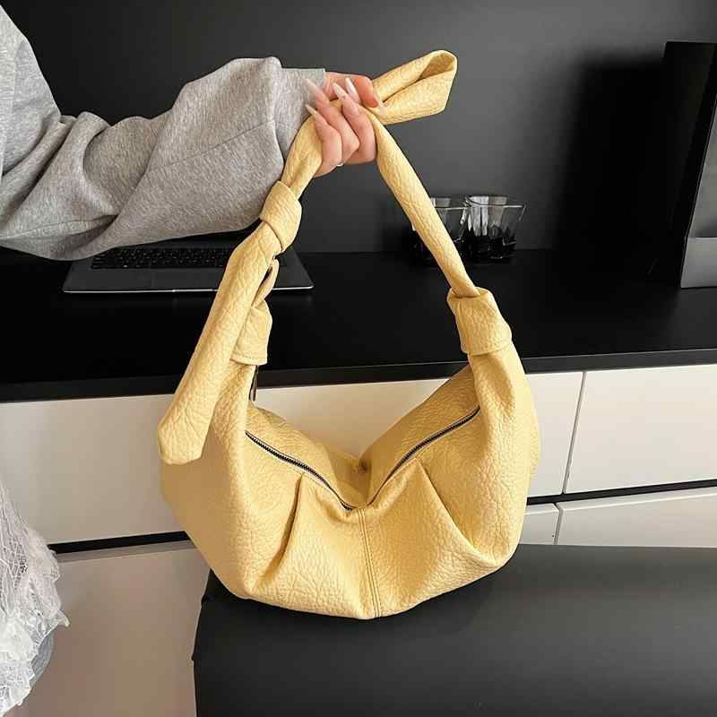 ショルダーバッグ レディース 鞄 韓国風 レトロ ソフトPUレザー 褶皱 大容量 餃子型バッグ カジュアル きれいめ 通勤 デイリーユース 水餃型バッグ ブラック アイボリー イエロー ブルー