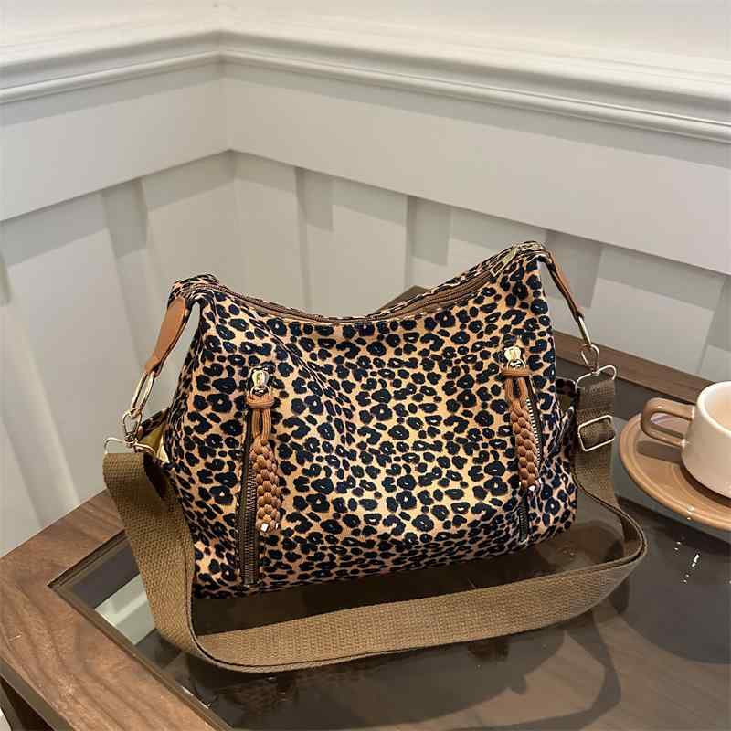 トートバッグ レディース ヒョウ柄 帆布 大容量 肩掛け 韓国 ファッション おしゃれ かわいい 普段使い