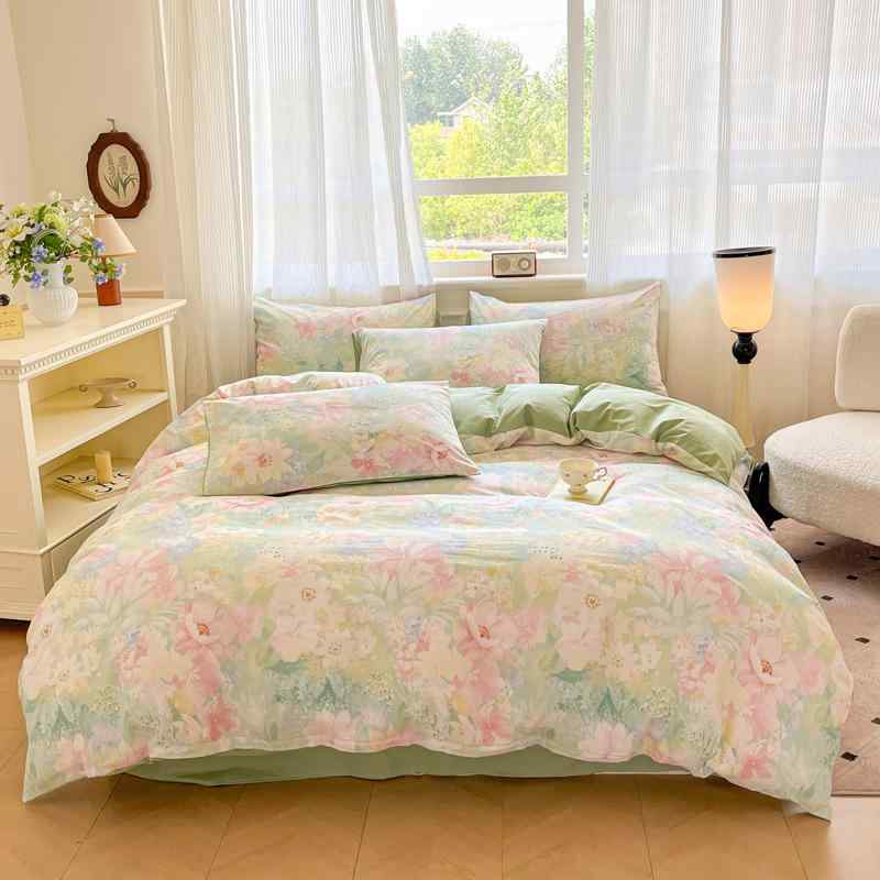 幾何学模様 和布団　山柄？掛け布団① 楽天市場】幾何学模様（寝具カバー・シーツ｜寝具）：インテリア