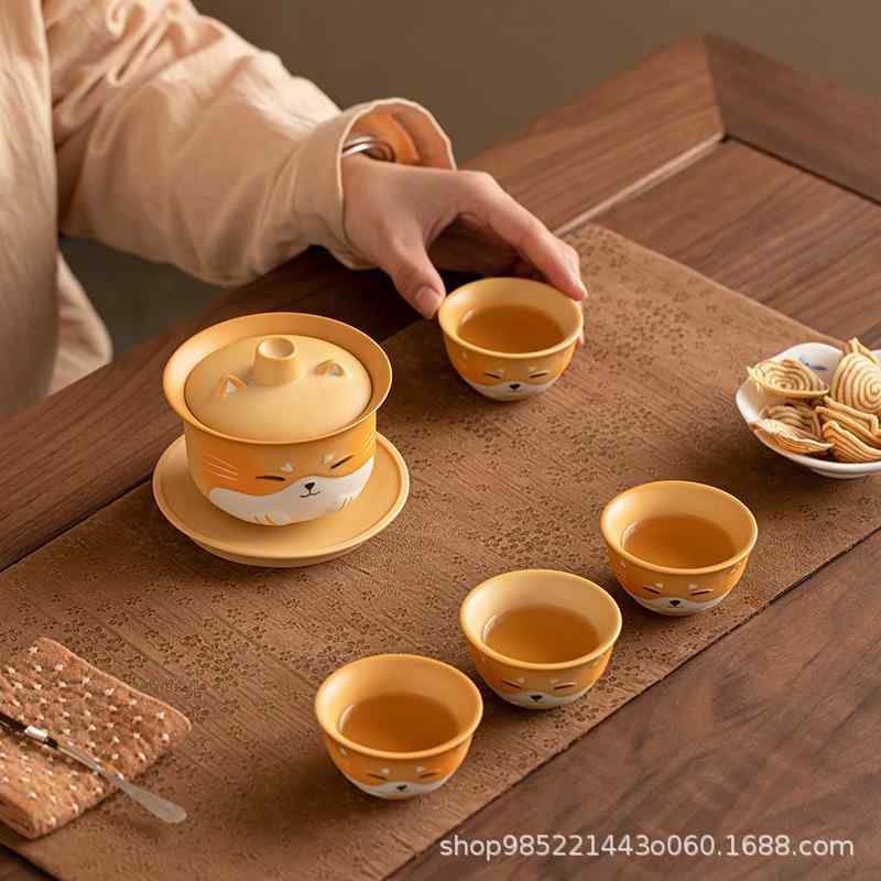 茶器 携帯用 ティーセット ティーポット 茶葉入れ 湯呑み 3点セット 陶器 招き猫モチーフ 旅行用 アウトドア