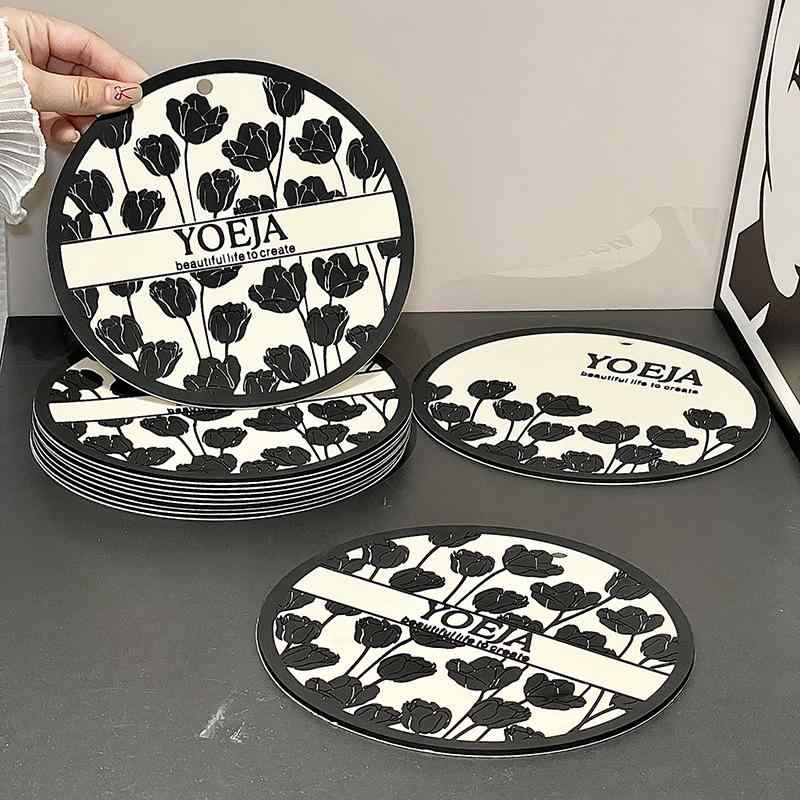 鍋敷き シリコン チューリップ 花柄 断熱 耐熱 おしゃれ かわいい 北欧風 テーブルマット コースター キッチン用品 6個セット