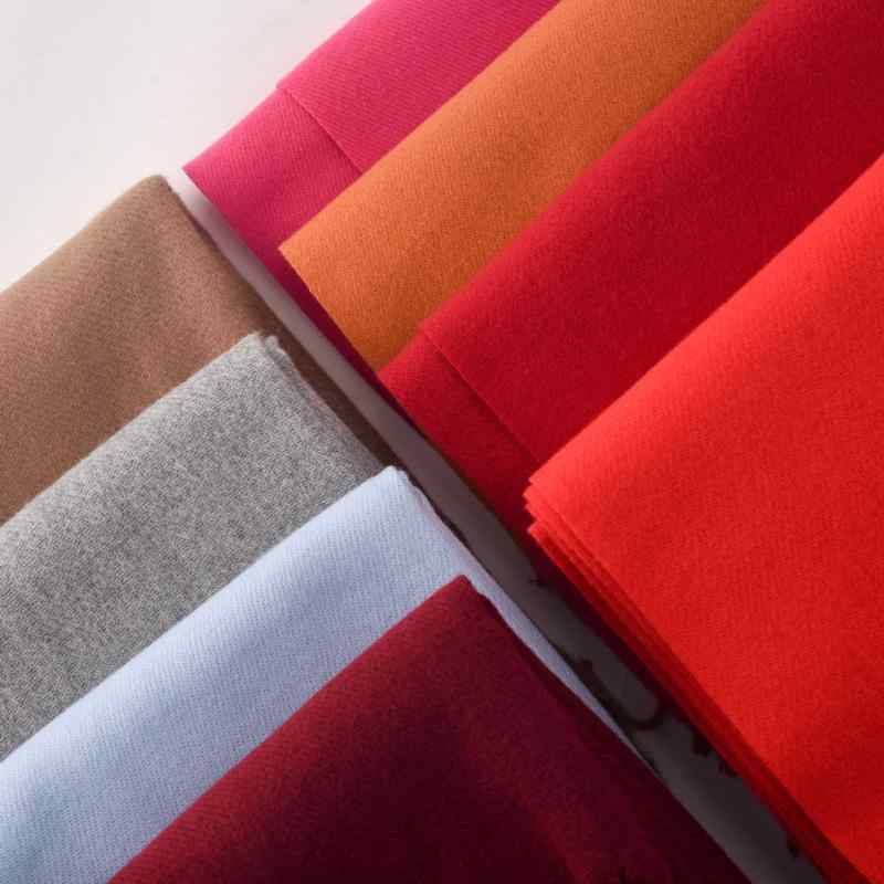 マフラー レディース メンズ 大判ストール 秋冬 ショール 膝掛け 赤色 レッド 防寒 保温 フリンジ付き ..