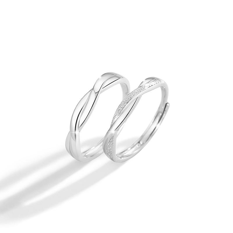 指輪 ペアリング メンズ レディース シルバー999 モビウスリング 幾何学模様 カップル 銀製 アニバーサリー 記念日 恋人 高級感