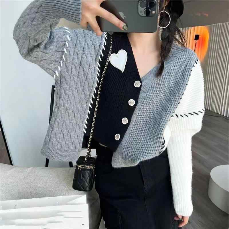ニット カーディガン レディース 春秋冬 韓国風 ゆったり かわいい 配色 切り替え ハート柄 長袖 トッ..