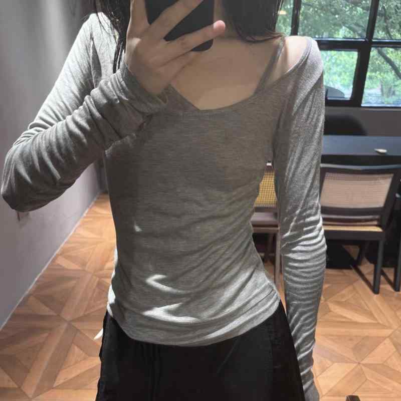 Tシャツ レディース 早秋 ストリート ファッション 露出肩 不規則 デザイン 長袖 トップス スリムフィット 綿 無地 ブラック ホワイト グレー ブラウン