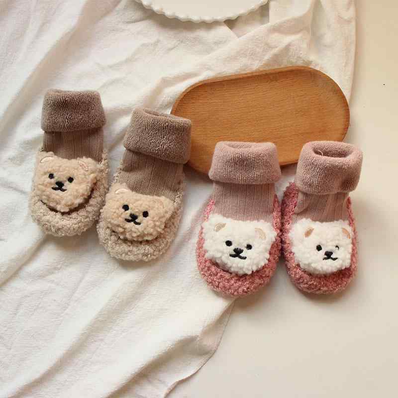 靴下 キッズ 女の子 ベビー プリンセス ソックス 秋冬 幼児 室内 厚手 滑り止め付き 白熊 くま かわいい