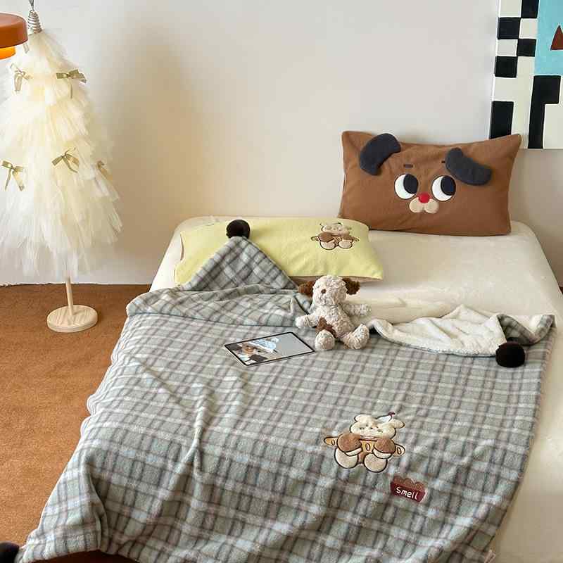 ・柄: アニメ・カラー: ホワイト・スタイル: 中華風・素材: ポリエステル・カラー展開: JZケーキウサギ、JZコアラのフランスパン、JZパンダ、JZトースト犬・サイズ: 110cm×150cm、150cm×200cm・ベッドサイズ: 1...