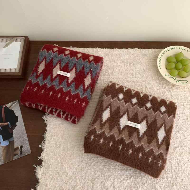 ・編み方: 経編・機能: 自発熱、保温、遮陽・適合シーズン: 冬・スタイル: ビジネス、汎用、エレガント、ミニマル、カジュアル、スポーツ、オフィス、シンプル、欧米、軽奢、シック、高級感・素材: 羊毛、ポリエステル・主素材含有量: 81-95...