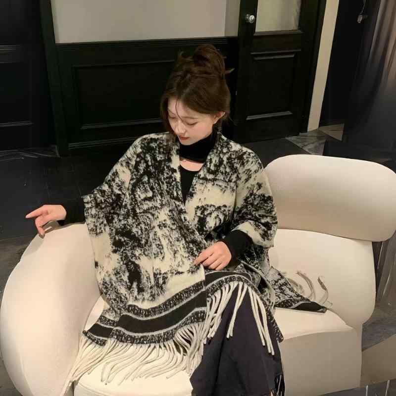 ショール レディース 秋冬 大判 ストール ケープ 水墨画 花柄 リバーシブル フリンジ付き 高級感 ポリ..