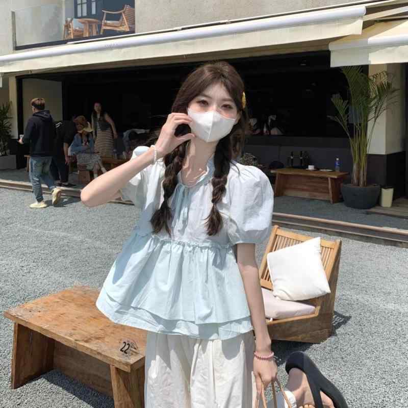 シャツ レディース 韓国風 かわいい ギャザー フリル 襟 半袖 ブラウス トップス 杏色 ブルー ポリエステル 泡泡袖 春夏 フェミニン デート着